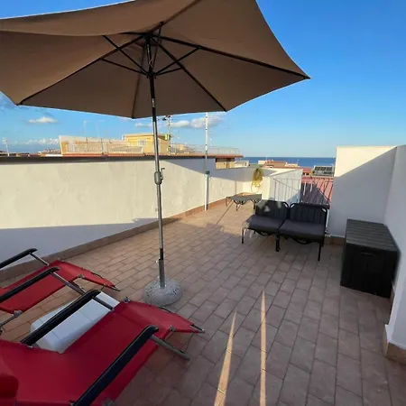 La Terrazza Bella Sicula דירה *